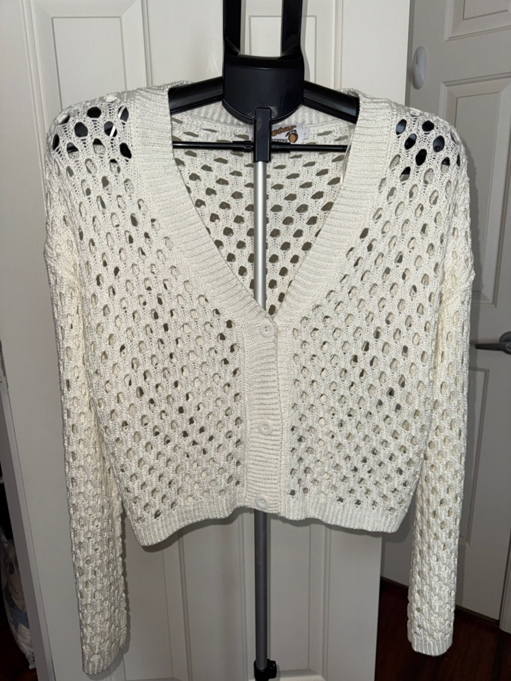 Open-Knit Cropped V-Neck Cardigan - Cream